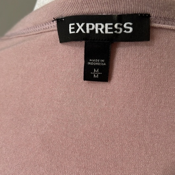 Express Pink Long Sleeve V-Neck Lace Up Shoulder Top. Size M - Picture 12 of 12